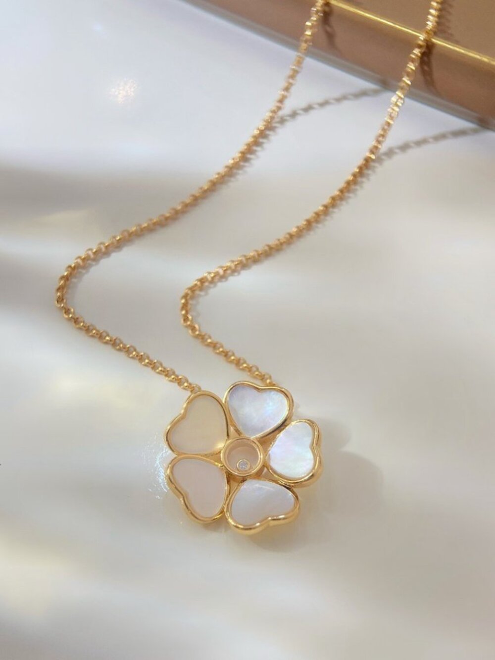 Chopard Happy Hearts Flower Necklace